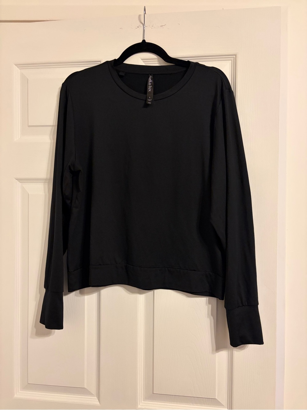 Amazon Black Long-Sleeve Crewneck Sweatshirt